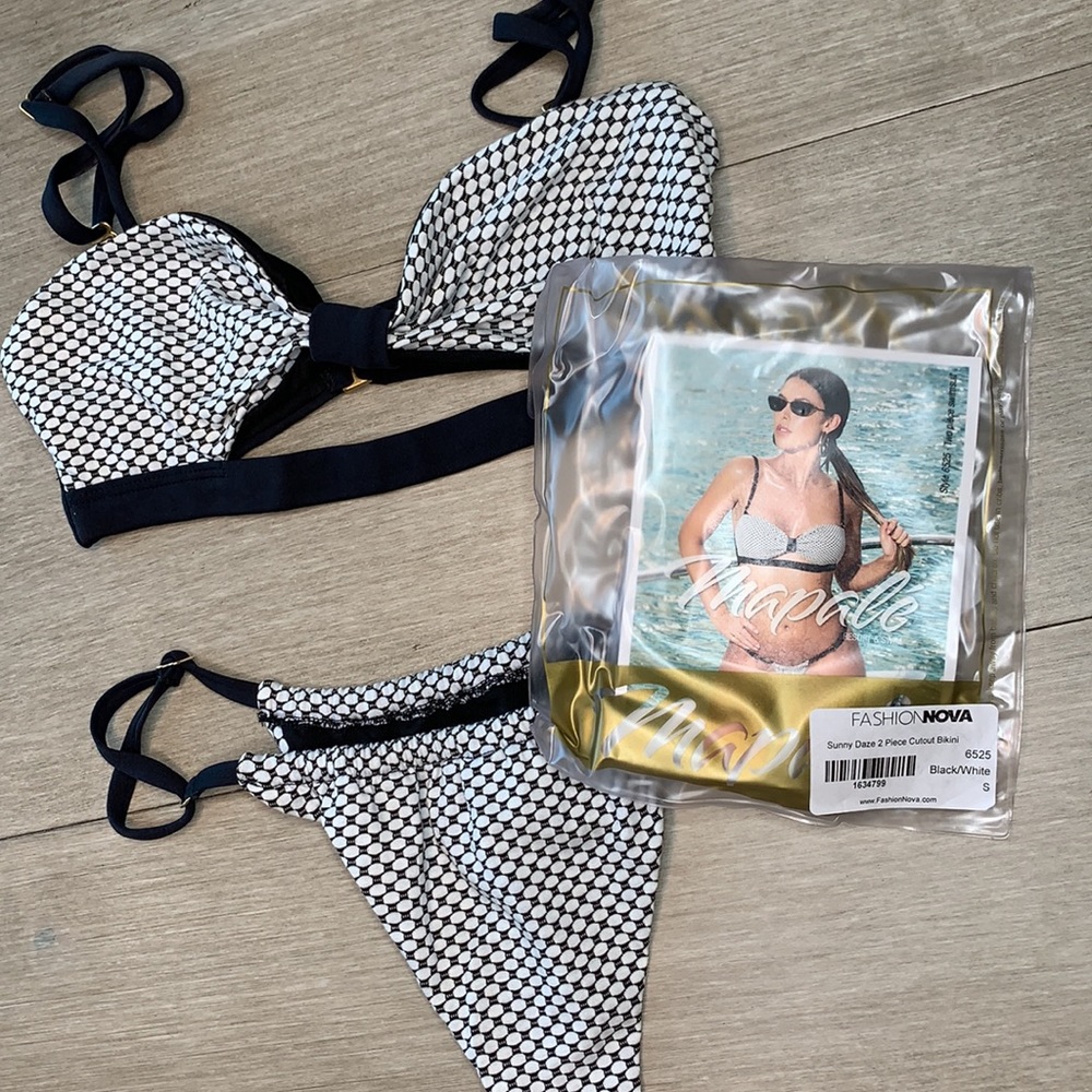 FASHION NOVA SUNNY DAZE 2 PIECE CUTOUT BIKINI NWT